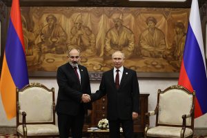 Путин и Пашинян обсудят участие Армении в ЕАЭС в Бишкеке